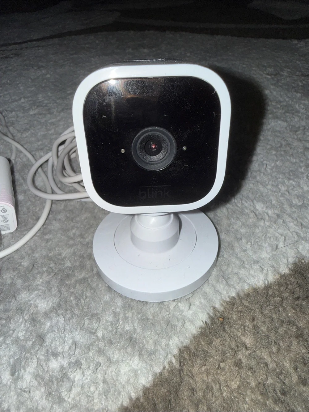 Blink Indoor Security Camera System 3-Camera Kit With Sync Module PERFECT CONDI